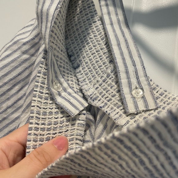 GAP blue and white stripe off the shoulder blouse - Picture 4 of 6